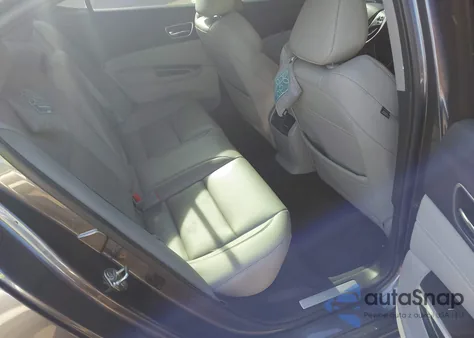 2019 Acura Tlx Standard z USA, uszkodzony, nr VIN 19UUB1F32KA008697